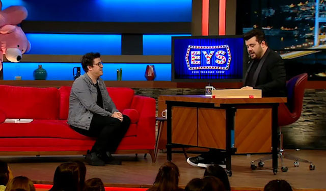 İbrahim Büyükak gözyaşlarına boğuldu! Eser Yenenler Show'da duygusal anlar - Resim: 1