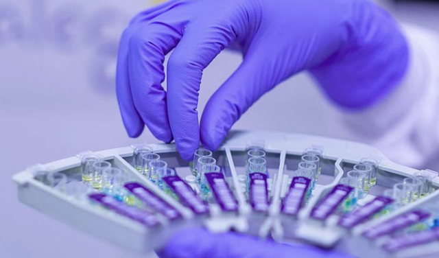 Trump koronavirüs aşısı için tarih verdi! Sapma Hızı Operasyonu - Resim: 0