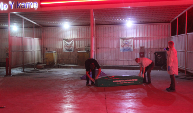 Olay yeri Manisa! 17 yaşındaki genç kızı pompalı tüfekle öldürdü - Resim: 1