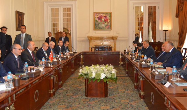 Bakan Çavuşoğlu Mısır'da! 11 yıl aradan sonra ilk kritik temas - Resim: 1