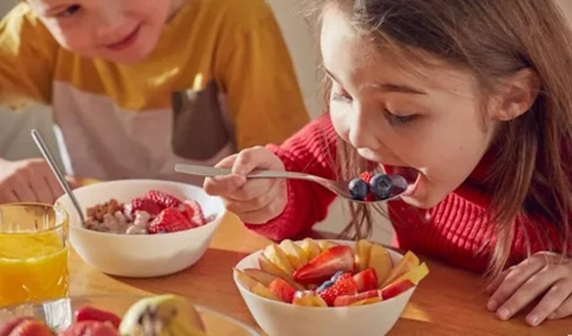 Çocuğunuz yemek seçiyorsa dikkat! Diyetisyenden öneri var... - Resim: 1