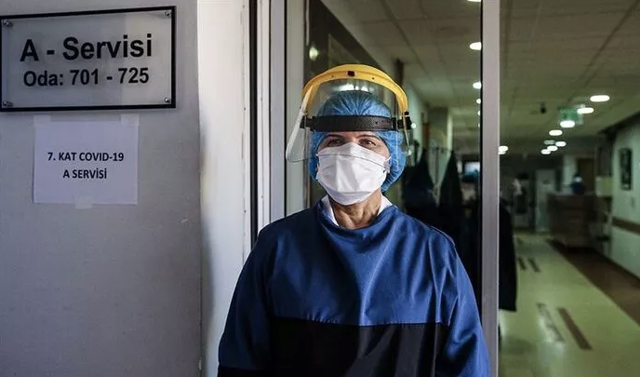 Bilim Kurulu üyesi Prof. Tezer güzel haberi böyle verdi: Haziran'da normalleşme başlayabilir - Resim: 0