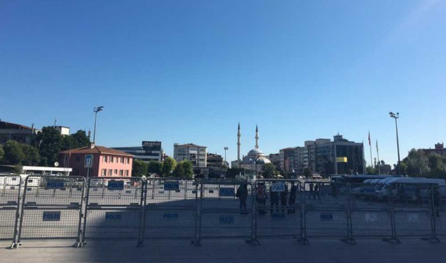 İstanbul Barosu adliyede miting düzenliyor! Alana giriş-çıkışlar kapatıldı - Resim: 0