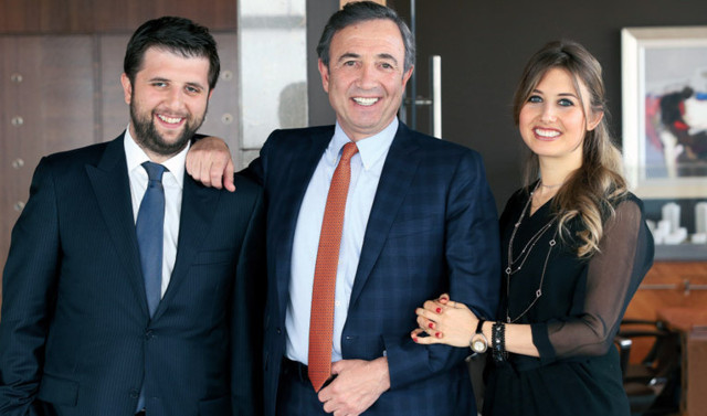 Saplantılı kadın iş adamı Hamdi Akın'ın kabusu oldu gizli bilgilerini ifşa etti - Resim: 0