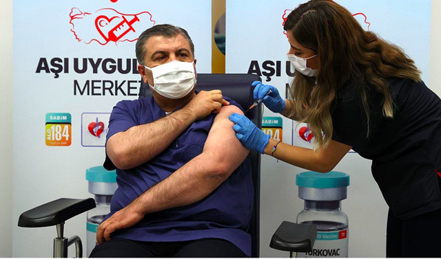 Sağlık Bakanı Fahrettin Koca'dan flaş açıklama: Dünyada ilk olacak - Resim: 0