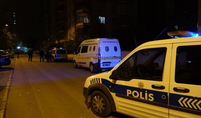 Kayseri'de gürültü kavgasında kan aktı! Komşular birbirine girdi: Yaralılar var - Resim: 0