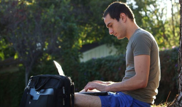 27 yaşında 18 çocuğu var! Kadınlar cinsel ilişki için kapısında  - Resim: 3