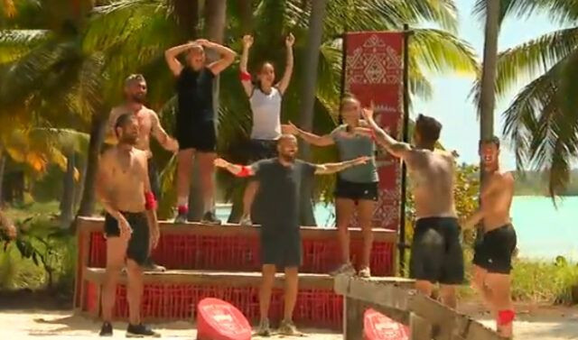 TV8 Survivor 2020'de kızarmış tavuk kapışması! Eleme adayı bakın kim - Resim: 3