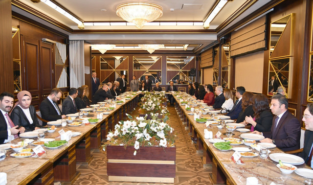 Devlet Bahçeli'den FETÖ'nün siyasi ayağını ortaya çıkarın çağrısı - Resim: 0