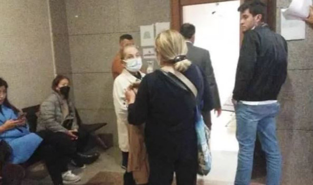 Çarşaflı kadınlara 'gericisiniz pis araplar' diyen kadının cezası belli oldu! Duruşmada çark etti - Resim: 1