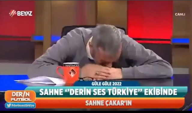 Rasim Ozan Kütahyalı 's.kiyo' diye tezahürat yaptı RTÜK acımadı! Rezaletin görüntüsü... - Resim: 1