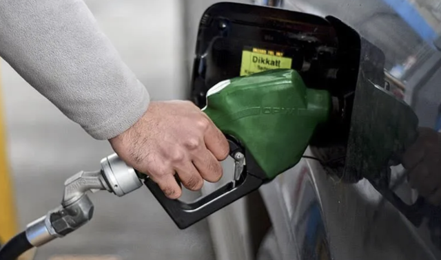 Bug&uuml;n depoyu ucuza doldurun! Akaryakıta yeni zam geliyor, motorin ve benzinde litre fiyatı... - Resim: 0