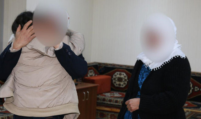 İkna yöntemiyle teslim olan 2 PKK'lı kadın, aileleriyle buluştu - Resim: 0