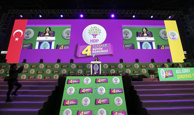 Ali Babacan'dan HDP'ye yeşil ışık! Kongrede mesajı salona okundu - Resim: 0