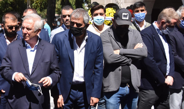 Kayserispor'un efsane başkanı Recep Mamur'a veda; törene Aziz Yıldırım da katıldı - Resim: 3