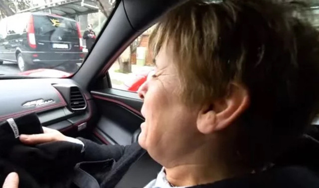 Furkan Kızılay kışkırttı annesi çılgına döndü! "Nasıl bir insansın ya, böyle zenginliğin içine..." - Resim: 0