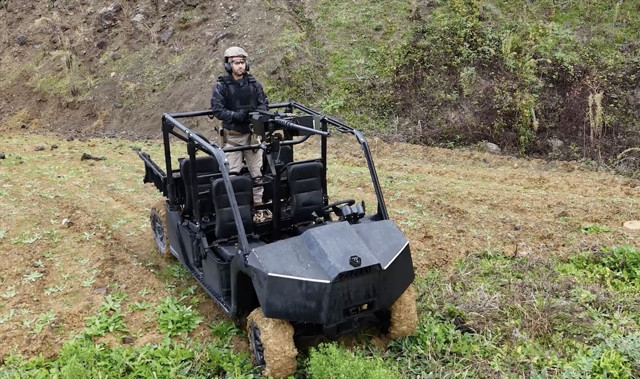 Türk savunma sanayisinin "çok hafif" aracı ağır silahla güçlendi - Resim: 0