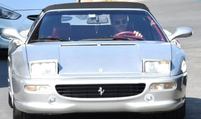 200 bin Euro'ya almıştı! Ferrari'si Kıvanç Tatlıtuğ'un başına bela oldu - Resim: 3