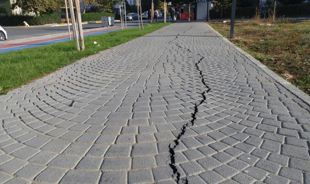 Deprem Silivri'yi yokladı! Marmara Denizi'nde 3 büyüklüğünde deprem  - Resim: 0