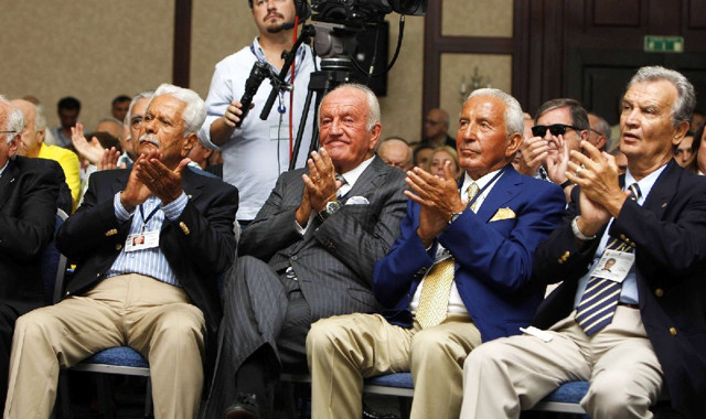 Ali Şen'den Ali Koç'a hoca tavsiyesi: Eski futbolcularla yola devam et - Resim: 0