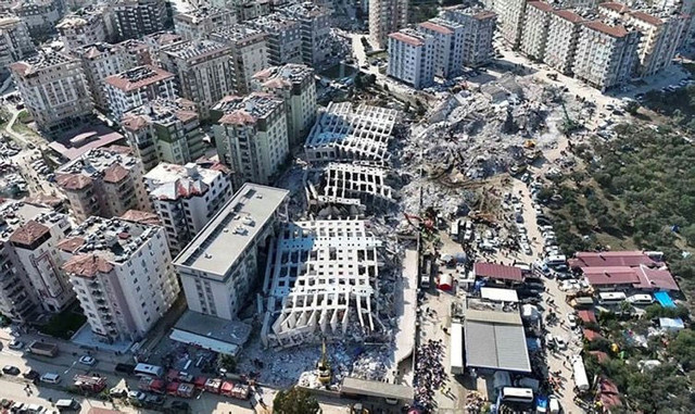 Rönesans Rezidans'ı yapı denetim sorumlusu CHP'li Lütfü Savaş'ın yakınındaki isim çıktı! - Resim: 0