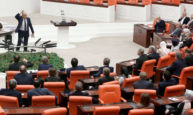 Makam aracı ile en çok km yapan 10 milletvekili - Resim: 4