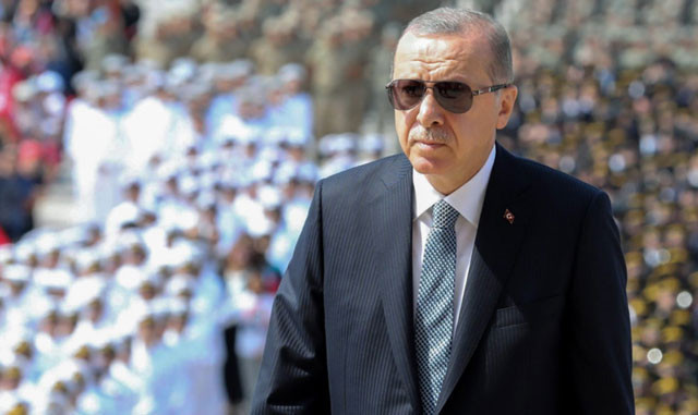 Cumhurbaşkanı Erdoğan da '10 years challange' akımına dahil oldu!  - Resim: 1