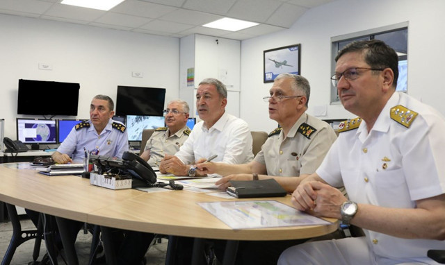 TSK'dan son dakika operasyon komandolar Kuzey Irak'a girdi - Resim: 0