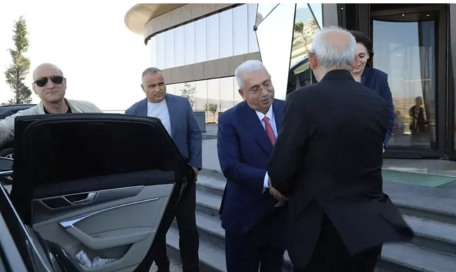 Kılıçdaroğlu'ndan Çorum'da sürpriz hamle! O isimle görüştü - Resim: 0