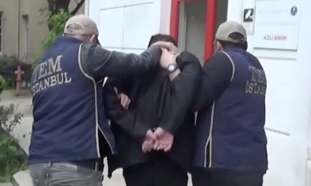 FETÖ sanığı firari eski emniyet müdürü İstanbul'da yakalandı - Resim: 0