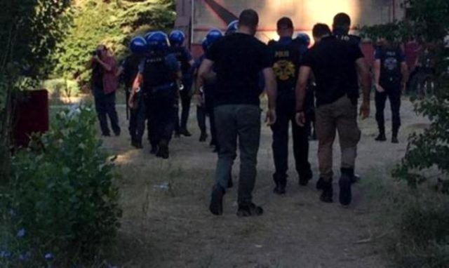 ODTÜ'ye polis girdi! Protestocu öğrencilere müdahale - Resim: 3