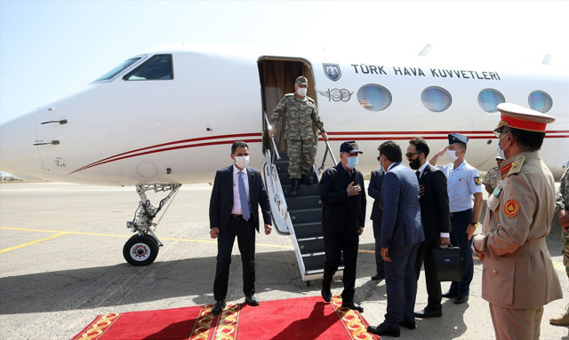 Libya'ya kritik ziyaret! Milli Savunma Bakanı Akar ve Genelkurmay Başkanı Güler Trablus'ta - Resim: 0