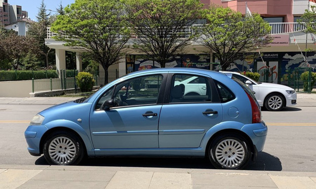 Meclis'e altı delik ayakkabı ve 'Maviş'le veda etti! Hak etmediği 2 aylık maaşı da iade etti - Resim: 2