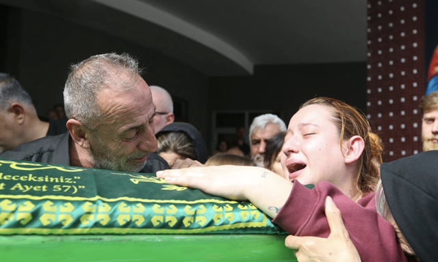Hemşire eşini satır ve bıçakla öldürmüştü! Katil koca cinayetin sebebini ifadesinde söyledi - Resim: 1