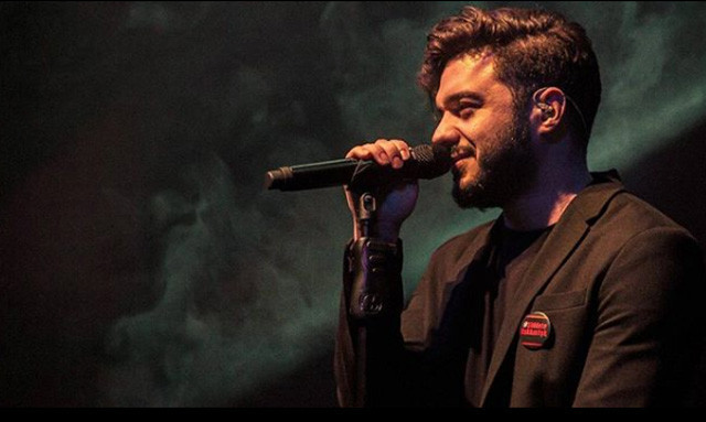 İlyas Yalçıntaş'ın çapkınlık gecesi çok fena yakanlandı - Resim: 3