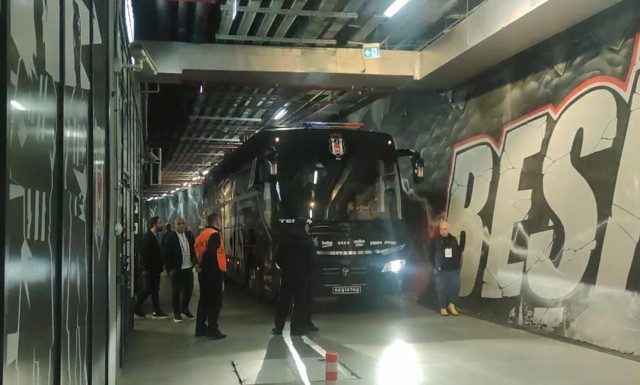 Beşiktaş Antalyaspor maçı için son dakika kararı! İstanbul patlaması sonrası maç ertelendi - Resim: 0