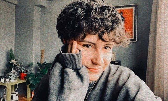 Halil Sezai ilk defa sevgilisi Melike Beşli ile fotoğrafını paylaştı bakın neler yazdı - Resim: 2