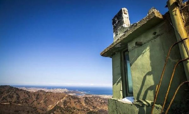 Kuzey Kore lideri Kim Joung-un ortaya çıktı Güney Kore'ye roket attı - Resim: 1