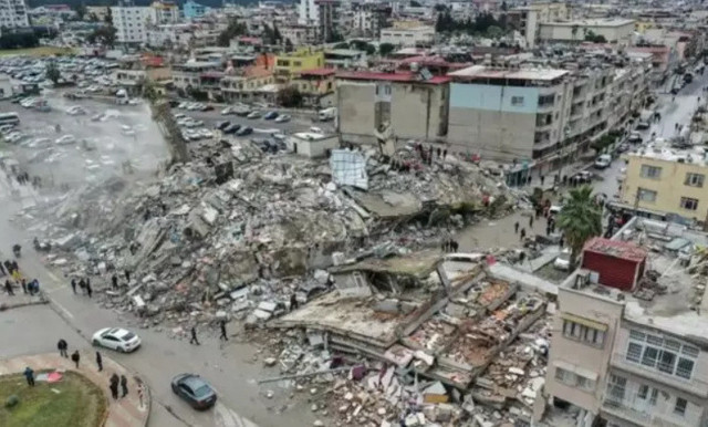 Fay hatlarını inceledi! Uzman isimden son üç deprem için çarpıcı yorum: "500 yılın en büyüğü" - Resim: 2