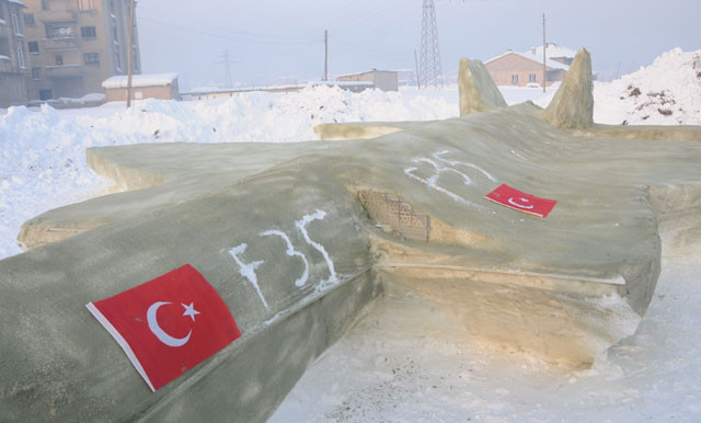 Daha önce böyle bir savaş uçağı görmediniz! Tam 23 günde yaptı - Resim: 4