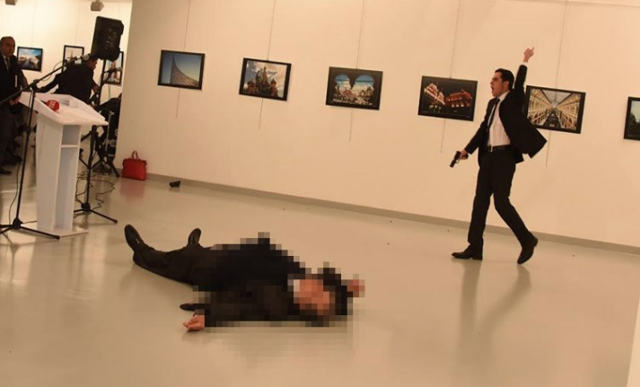 Ankara Büyükelçisi Andrey Karlov suikastı davası ertelendi! - Resim: 0