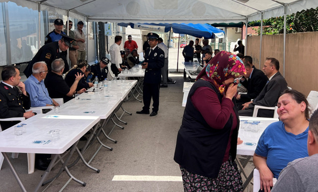 Acı haberi Bakan Ali Yerlikaya duyurdu! Hatay'da geçici görev yapan polis Selim Sarıkaya şehit oldu - Resim: 1