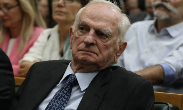 70 yıldır CHP'li olan Önder Sav da istifa etti, Yeni Parti'ye katılıyor! - Resim: 0