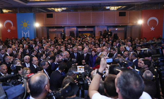 Meral Akşener AK Partili Yazıcı ile Cumhurbaşkanı Erdoğan'a mesaj gönderdi - Resim: 0