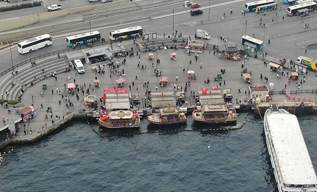 Eminönü balık-ekmek tekneleri işi karıştı! İBB'yi şoke eden karar - Resim: 0
