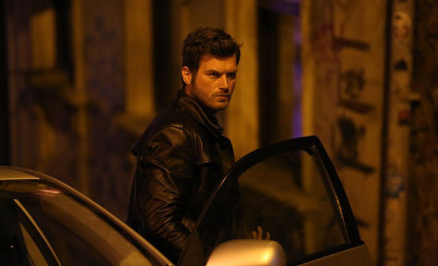 Çarpışma'ya bir efsane katılıyor! Kadir Adalı'nın annesi yıldız isim olacak - Resim: 1