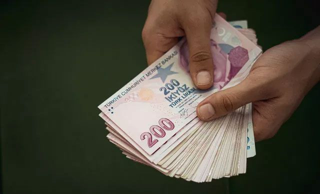 Yeni maaş zamlarında bomba detaylar! Kim ne kadar alacak ek zamdan kimler yararlanacak? - Resim: 4