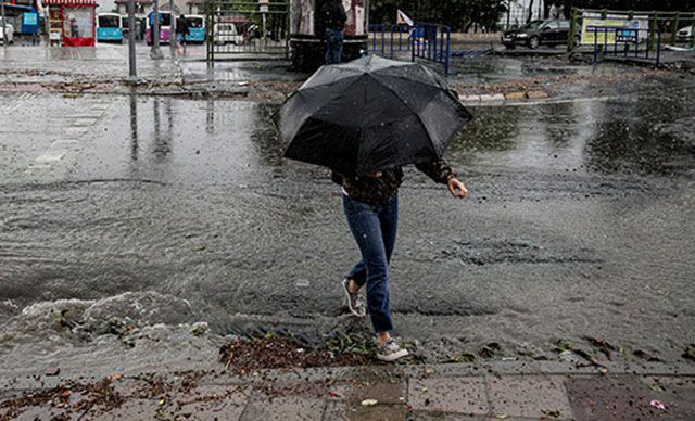 Kar, sağanak, fırtına fena geliyor! Meteoroloji'den saatli uyarı İstanbul, Edirne, Ankara, İzmir... - Resim: 1