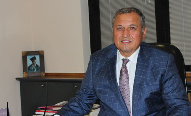 Hüseyin Özdilek kimdir aslen nereli Elazığ'a 1 milyon bağışladı - Resim: 1