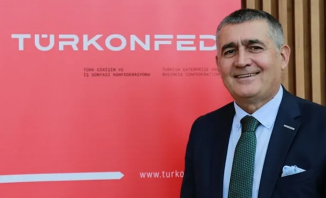 TÜSİAD'ın yeni Başkanı Orhan Turan oldu! Orhan Turan kimdir, hangi işi yapıyor, eşi ve çocukları - Resim: 0